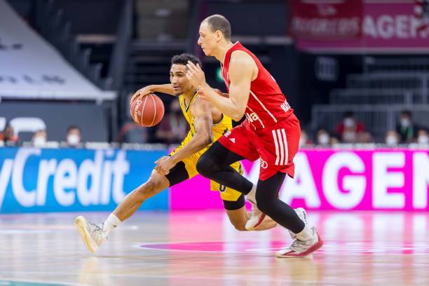 赛胜负起到 赛胜负起到