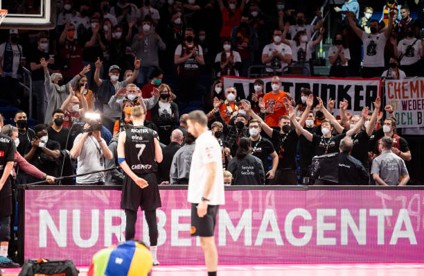 支拥有巨大 支拥有巨大