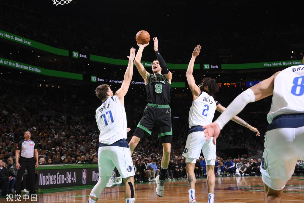 的年轻球员 的年轻球员